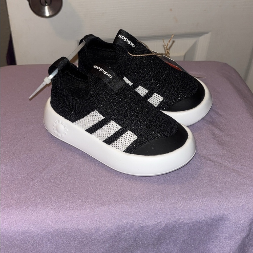 adidas Kids Sneakers in Black and White